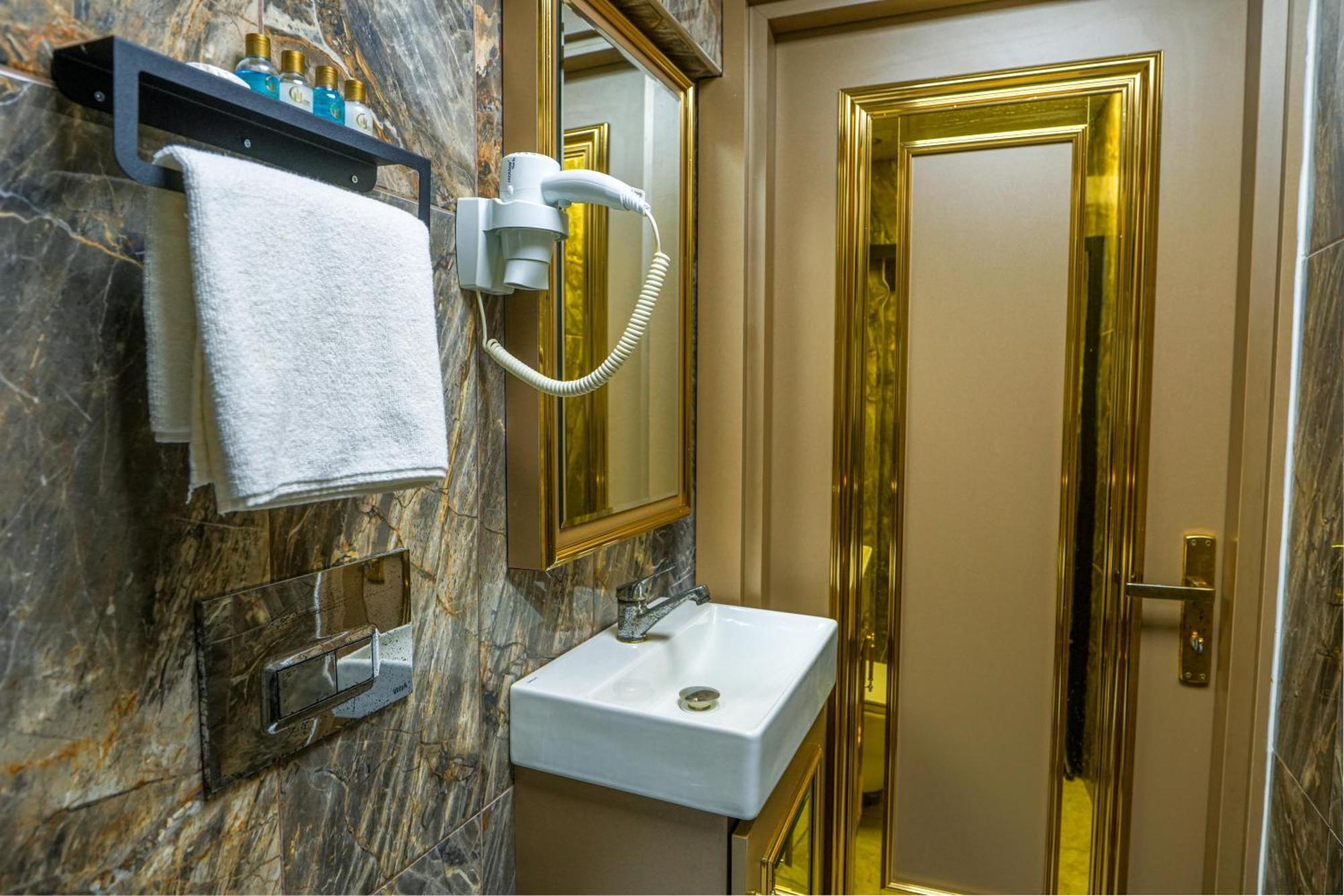 Moonlight Suit Hotel Taksim Istambul Extérieur photo